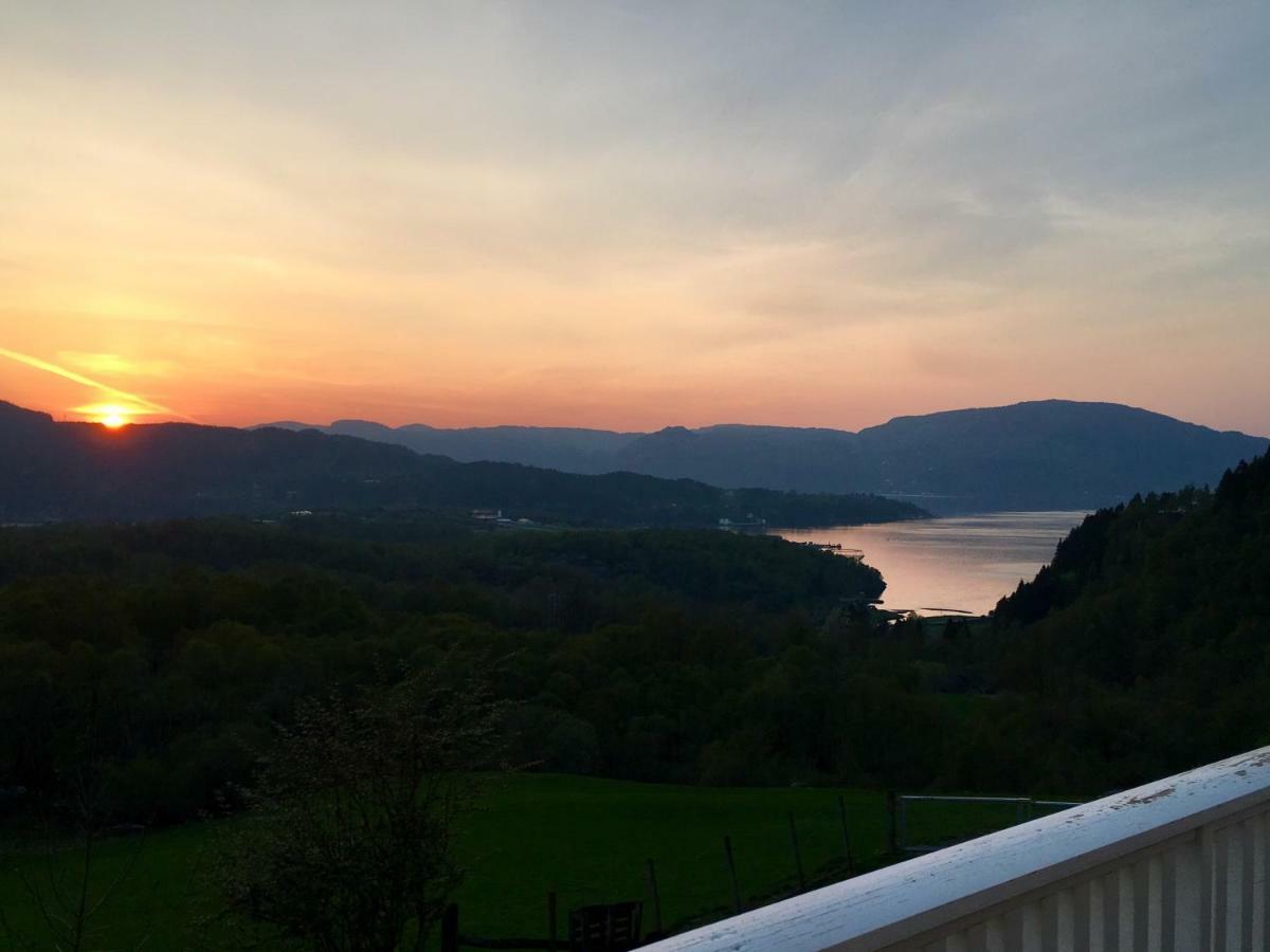 Apartament Fjord Road Hjelmeland Zewnętrze zdjęcie